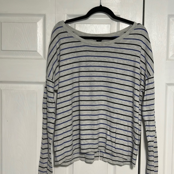 Split Back Striped Sweater - XL - Picture 1 of 3